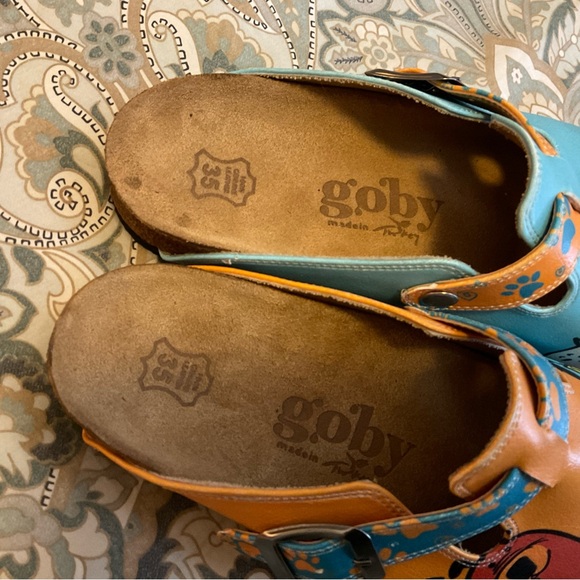 New GOBY Poppy and Cat Clogs Sz 35 US 5 - Picture 6 of 8